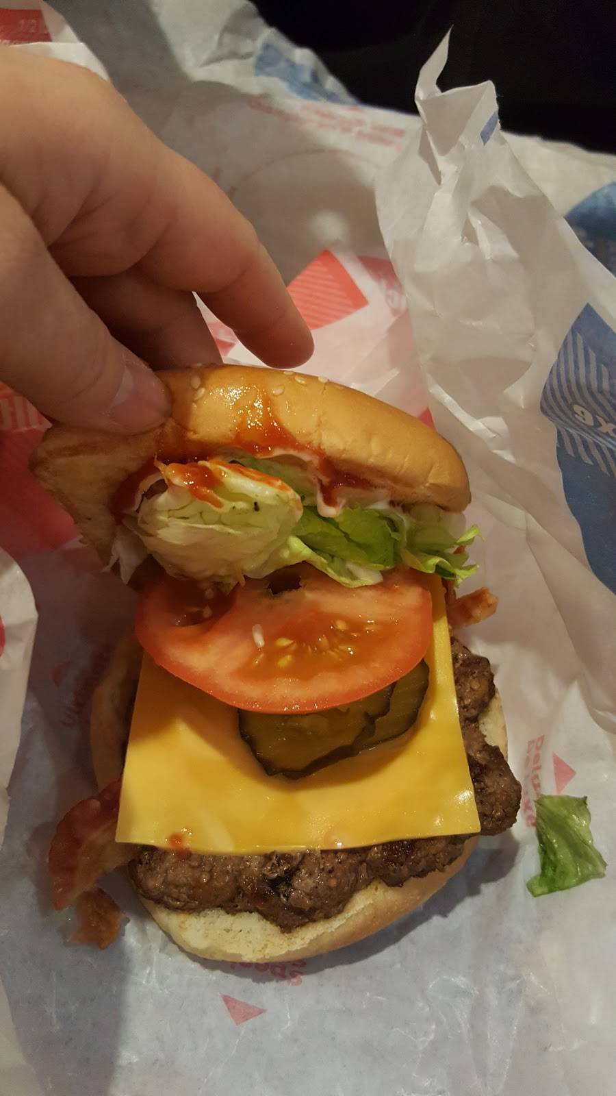 Dairy Queen Grill & Chill | restaurant | 981 Queenston Rd E, Stoney Creek, ON L8G 1B8, Canada | 9056624224 OR +1 905-662-4224