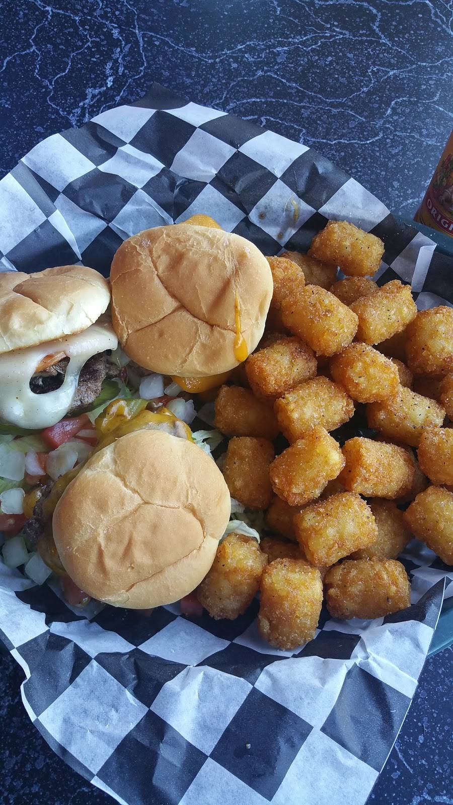 Cheesy Janes | restaurant | 4200 Broadway St, San Antonio, TX 78209, USA | 2108260800 OR +1 210-826-0800