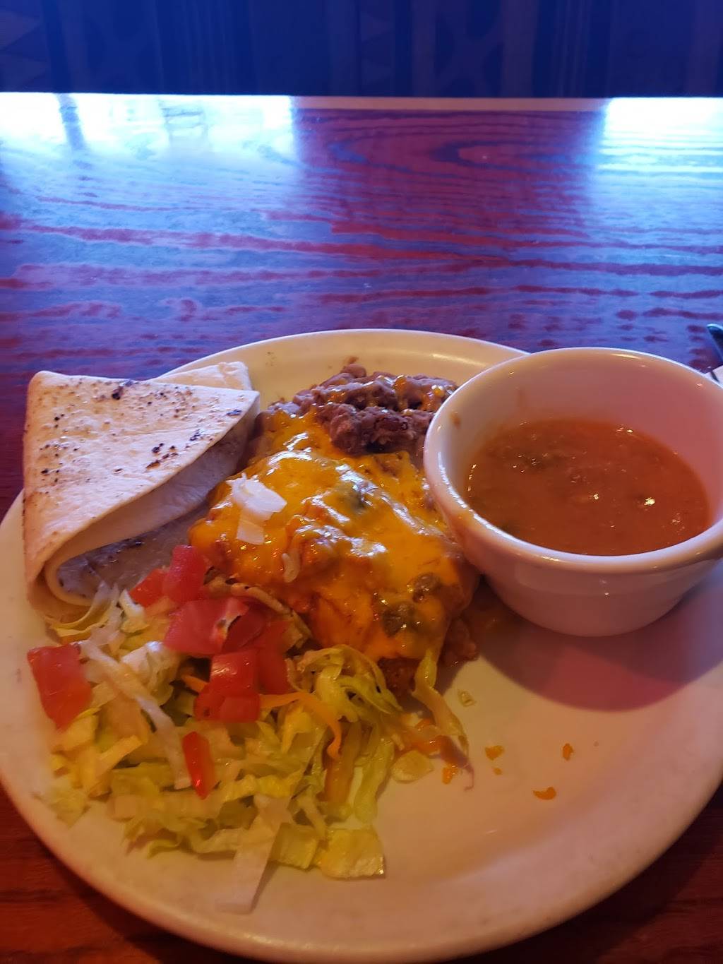 Night Shift Saloon | restaurant | 3095 S Peoria St # B, Aurora, CO 80014, USA | 3037521492 OR +1 303-752-1492