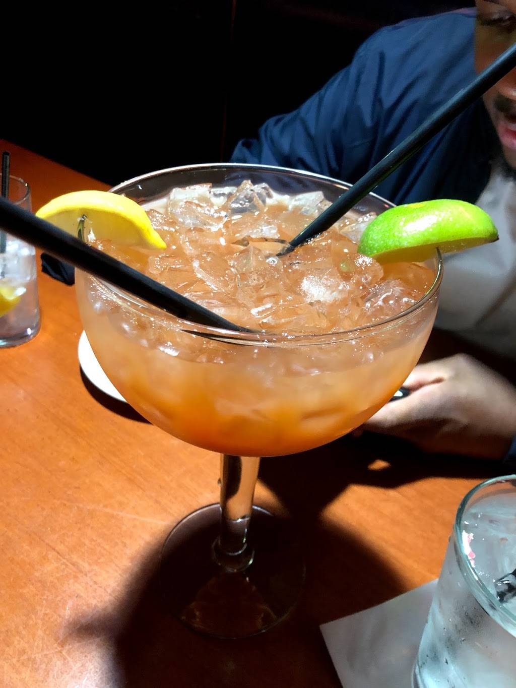 Stir Crazy Fresh Asian Grill | restaurant | 10598 Old Olive Street Rd, Creve Coeur, MO 63141, USA | 3145699300 OR +1 314-569-9300