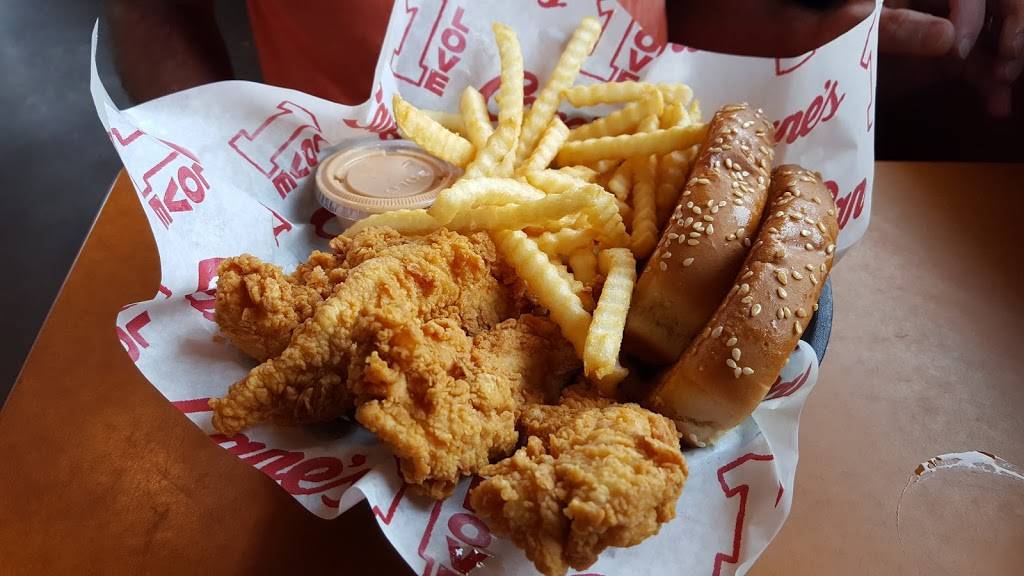 Raising Canes Chicken Fingers | meal takeaway | 2586 E League City Pkwy, League City, TX 77573, USA | 2815354784 OR +1 281-535-4784