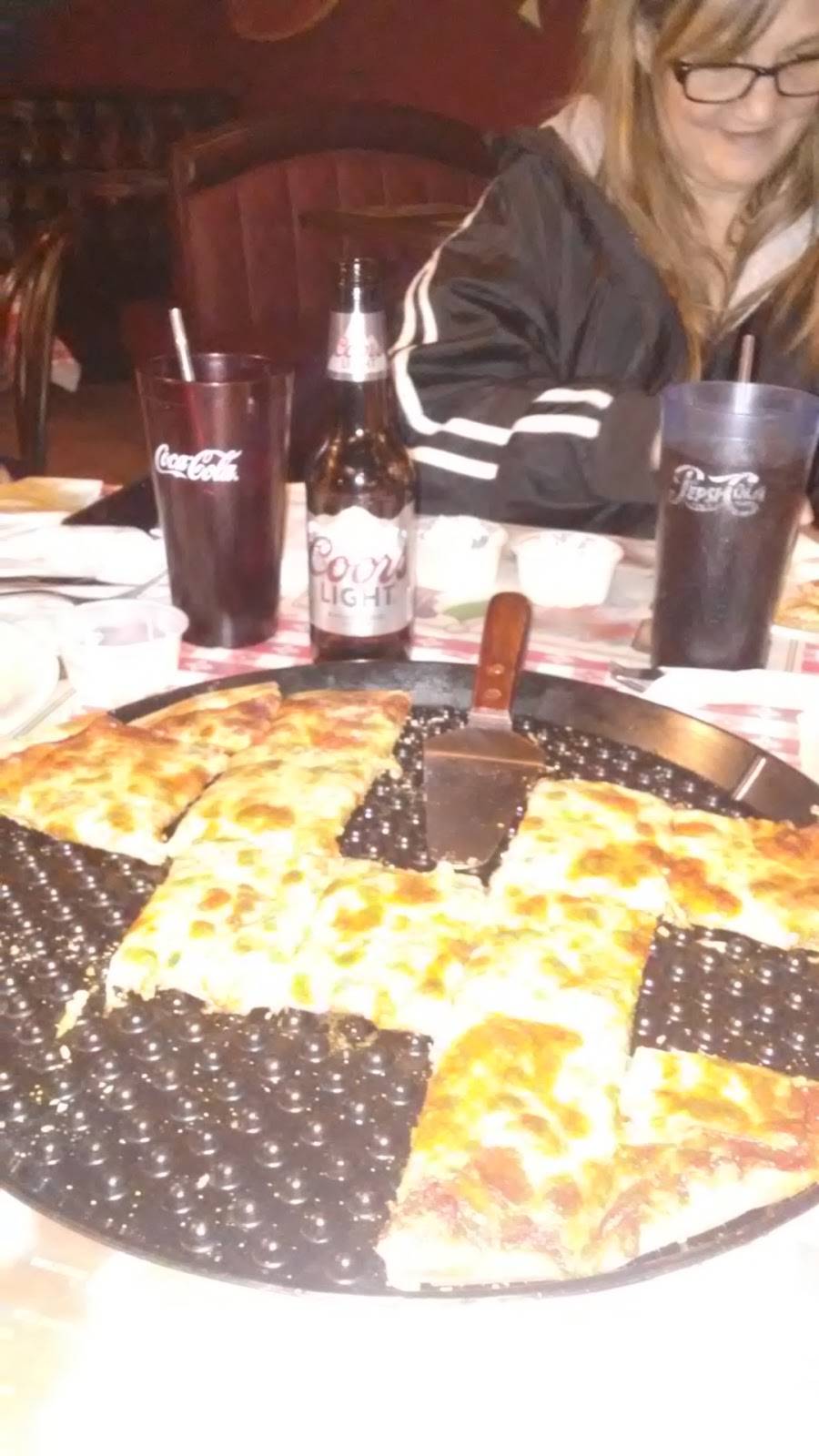 Nicks Pizza | restaurant | 10507 S Ridgeland Ave, Chicago Ridge, IL 60415, USA | 7084254868 OR +1 708-425-4868