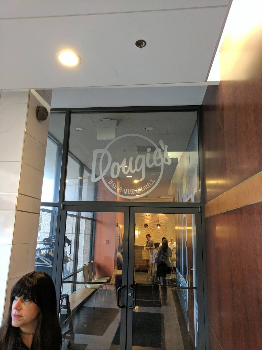 Dougies BBQ & Grill | restaurant | 600 Reisterstown Rd, Pikesville, MD 21208, USA | 4104860060 OR +1 410-486-0060