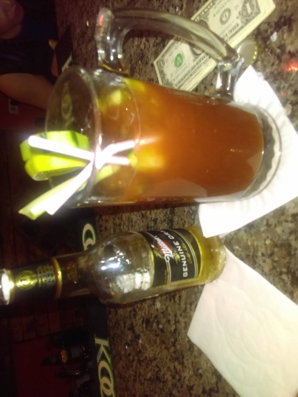 Raouls Bar & Grill | restaurant | 3214 W 47th St, Chicago, IL 60632, USA | 7738474379 OR +1 773-847-4379