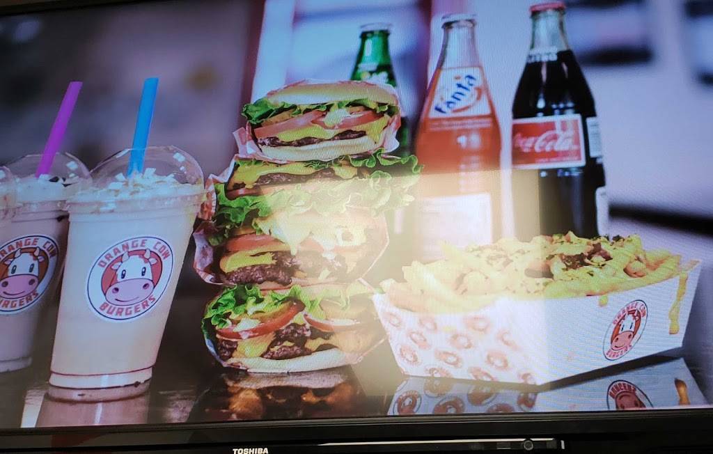 Orange Cow Burgers | restaurant | 955 N Resler Dr ste 110, El Paso, TX 79912, USA | 9153000251 OR +1 915-300-0251