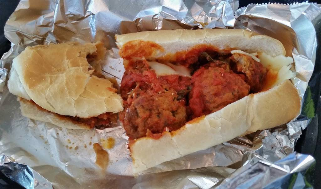 Scalessas "My Way" Old School Italian Kitchen | restaurant | 1836 N Lincoln St, Wilmington, DE 19806, USA | 3026561362 OR +1 302-656-1362