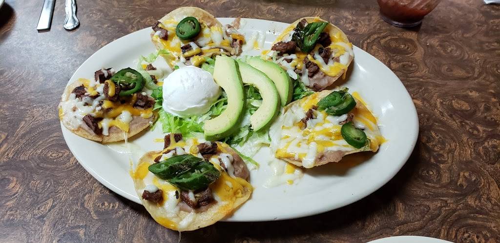 El Cerrito | restaurant | 8605 Jacksboro Hwy, Lakeside, TX 76135, USA | 6823164980 OR +1 682-316-4980