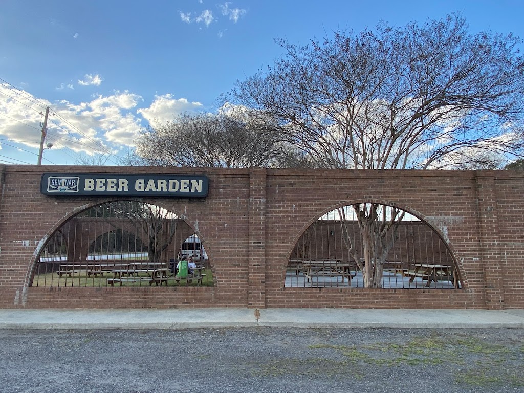 Seminar Brewing and Restaurant | restaurant | 551 W Lucas St, Florence, SC 29501, USA | 8436659200 OR +1 843-665-9200