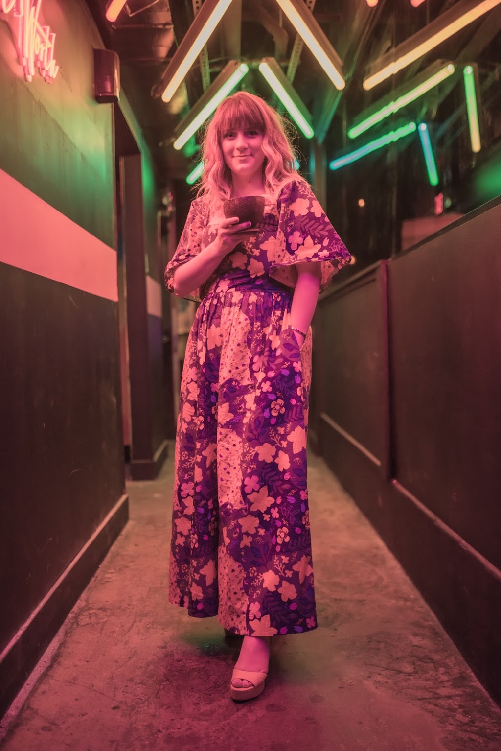 CURFEW | restaurant | 350 W 5th St, Fort Worth, TX 76102, USA | 8173867117 OR +1 817-386-7117