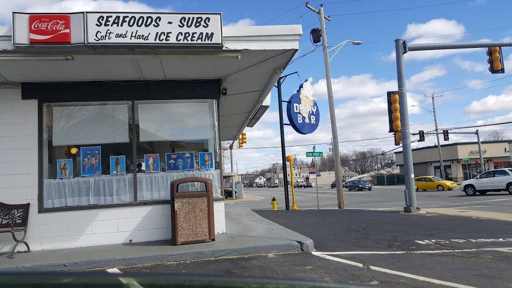 Carols Dairy Bar | restaurant | 310 Summer St, Fitchburg, MA 01420, USA | 9783429675 OR +1 978-342-9675