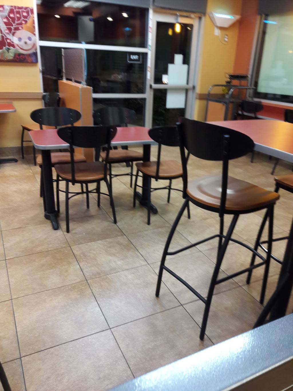 Jack in the Box | restaurant | 3120 Fowler Ave, Clovis, CA 93611, USA | 5595771358 OR +1 559-577-1358