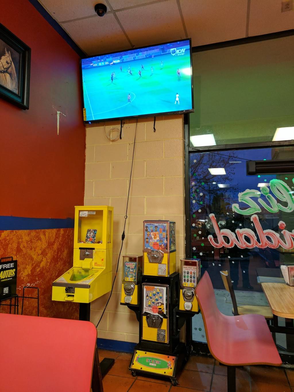 Taqueria El Tapatio | restaurant | 345 Arneill Rd, Camarillo, CA 93010, USA | 8053893301 OR +1 805-389-3301