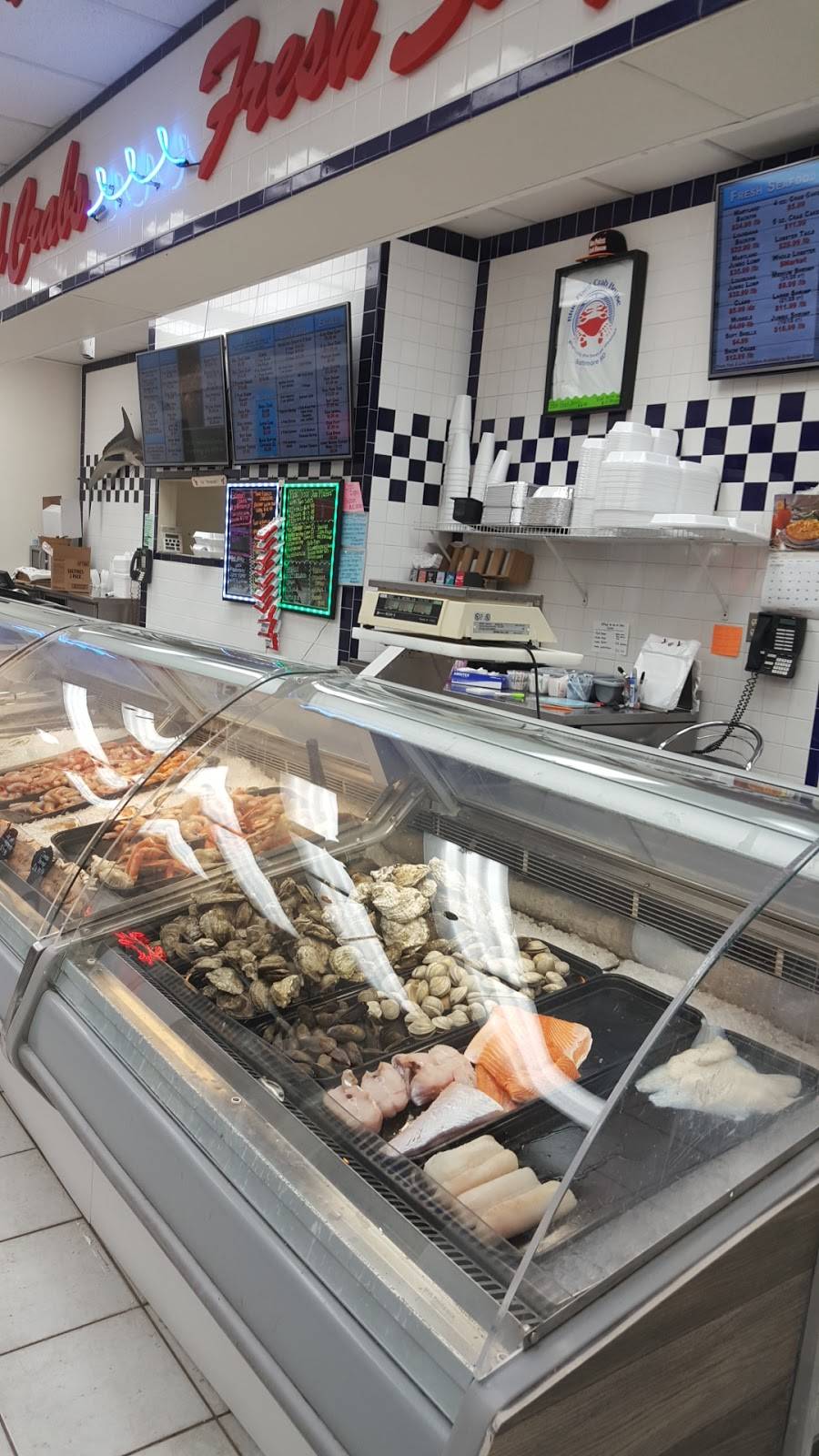 Blue Point Crab House | restaurant | 11412 Reisterstown Rd, Owings Mills, MD 21117, USA | 4103638444 OR +1 410-363-8444