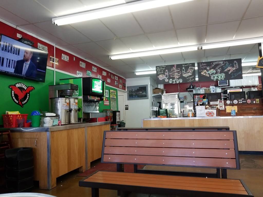 Pizza Classics | restaurant | 3440 N St Marys St, San Antonio, TX 78215, USA | 2102253356 OR +1 210-225-3356