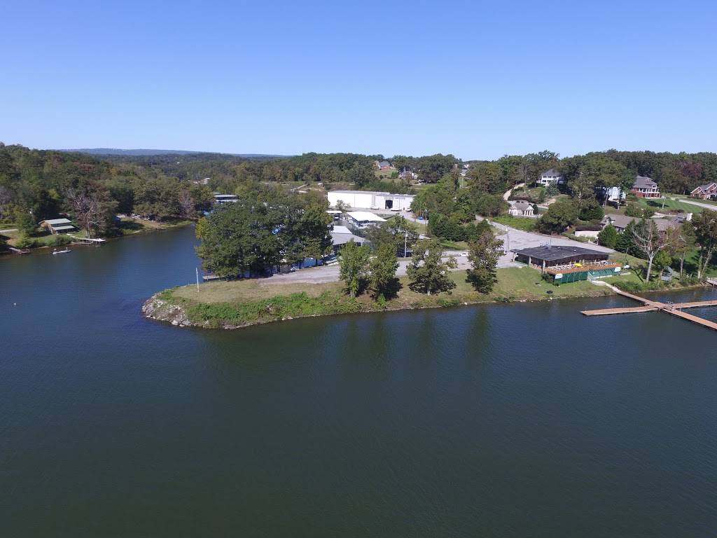 Harbor Lights Marina | restaurant | 9718 Hixson Pike, Soddy-Daisy, TN 37379, USA | 4238425391 OR +1 423-842-5391