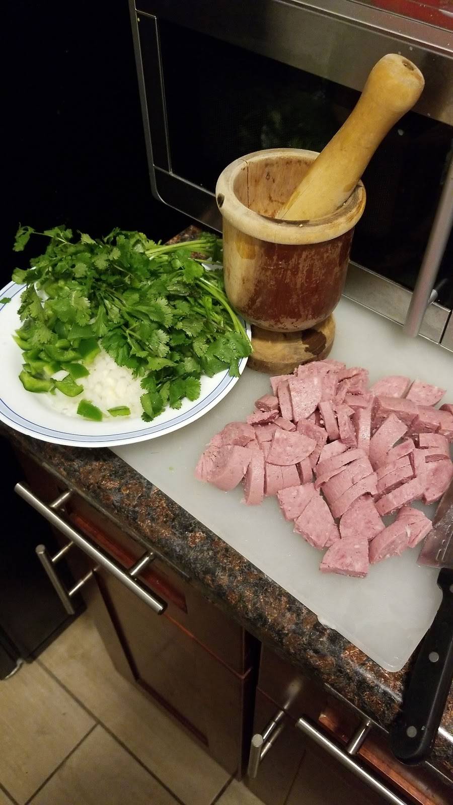 Jade House | restaurant | 2131 Amsterdam Ave, New York, NY 10032, USA | 2127950975 OR +1 212-795-0975