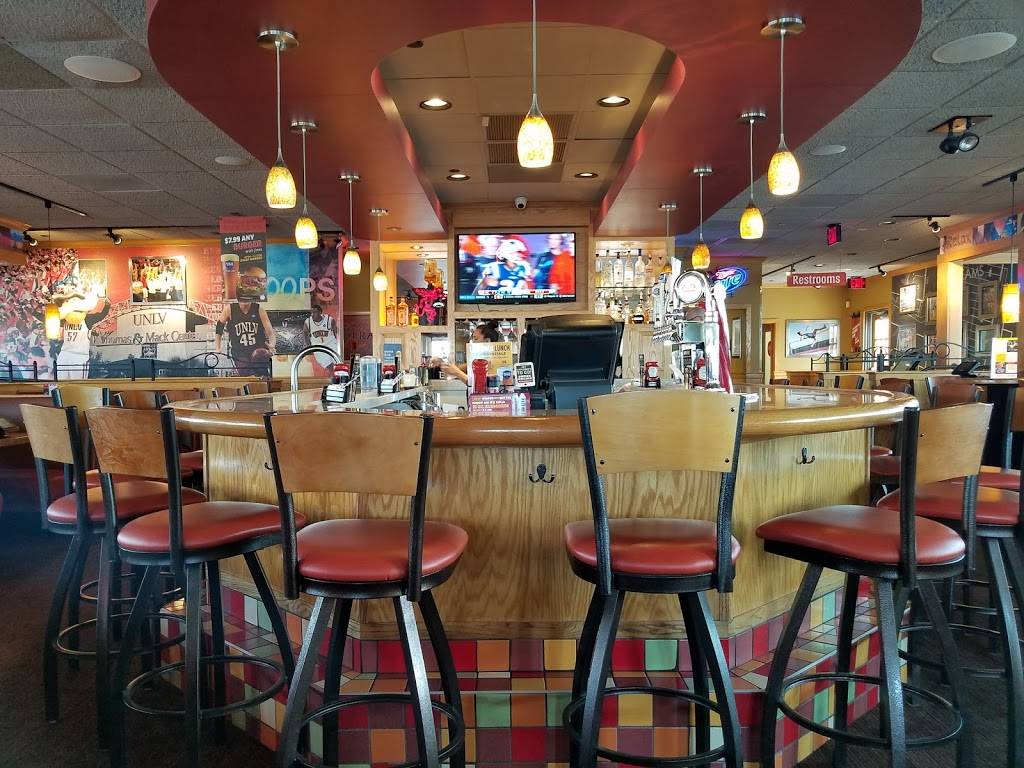 Applebees Grill + Bar | restaurant | 2070 N Rainbow Blvd, Las Vegas, NV 89108, USA | 7026481065 OR +1 702-648-1065