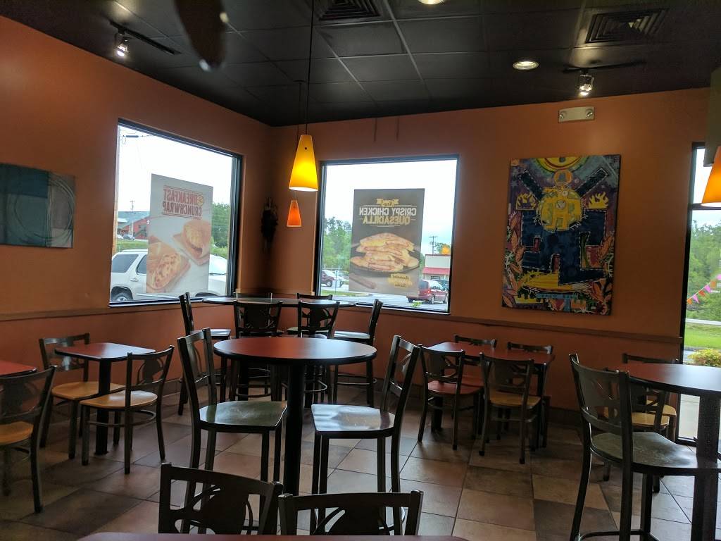 Taco Bell | meal takeaway | 197 Peavine Rd, Crossville, TN 38555, USA | 9314564439 OR +1 931-456-4439