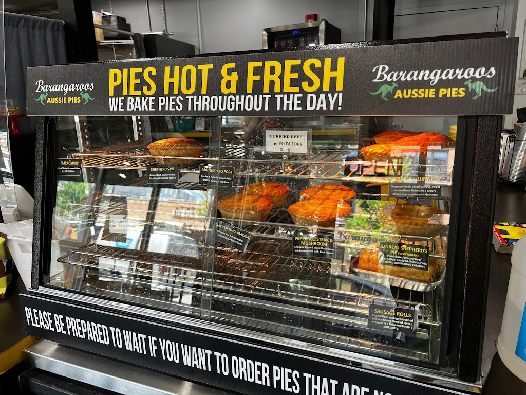 Barangaroos Aussie Pies | bakery | 3208 N Sheffield Ave, Chicago, IL 60657, USA | 7737703510 OR +1 773-770-3510