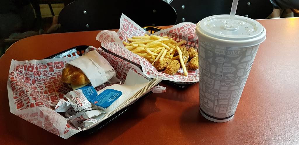 Jack in the Box | restaurant | 2511 S Vermont Ave, Los Angeles, CA 90007, USA | 3237357124 OR +1 323-735-7124