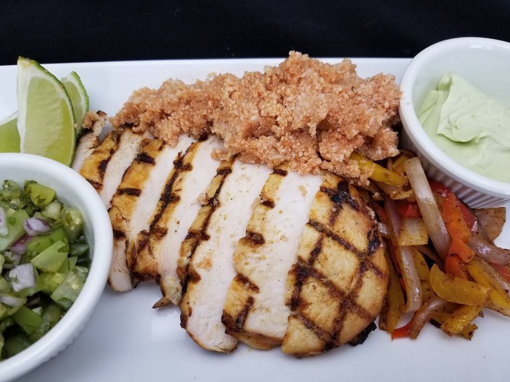 Fit & Grub | meal takeaway | 3700 Easton Dr Suite 17, Bakersfield, CA 93309, USA | 6613748278 OR +1 661-374-8278