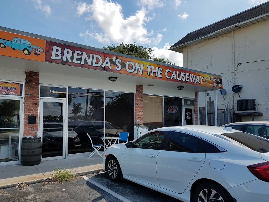 Brendas On the Causeway | restaurant | 314 Causeway Blvd, Dunedin, FL 34698, USA | 7277341405 OR +1 727-734-1405