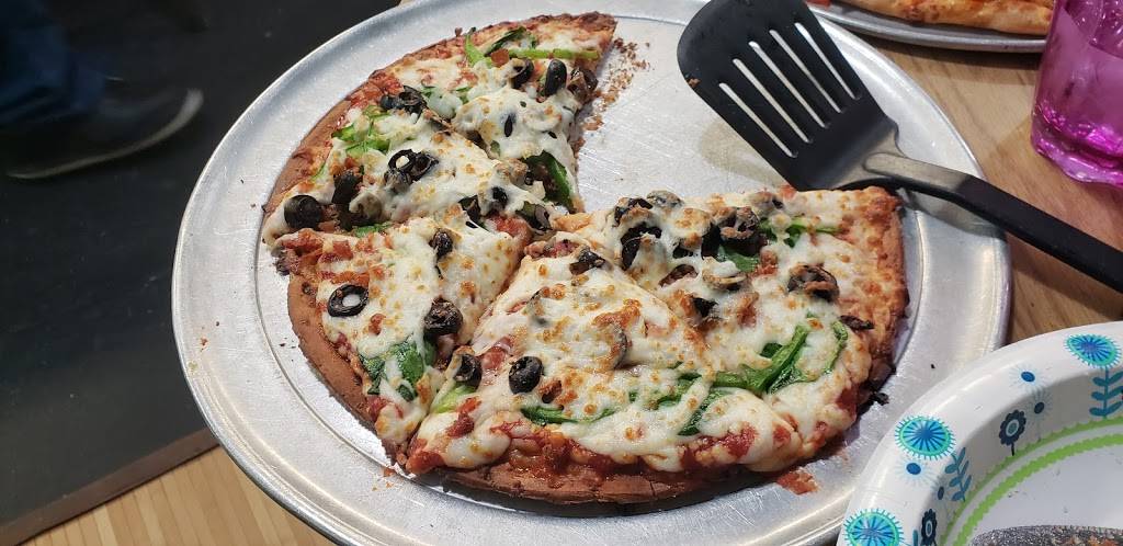 Peace of Pie | restaurant | 519 Broad St, Altavista, VA 24517, USA | 4343091008 OR +1 434-309-1008