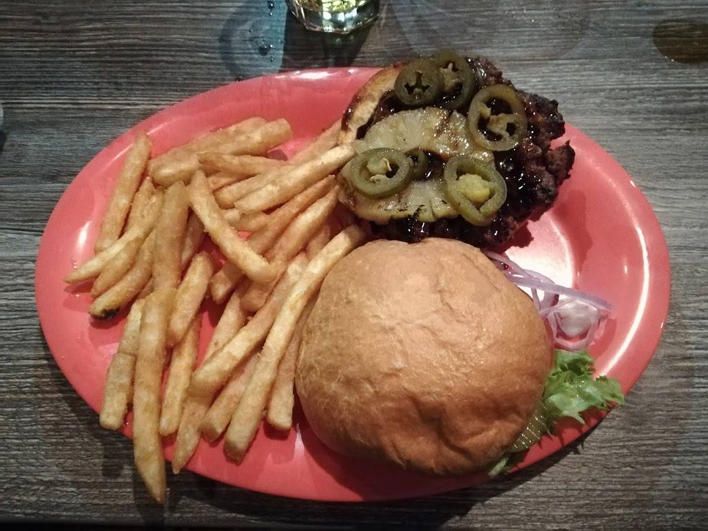 Intake Sports Bar & Grill | restaurant | 123 S Washington St, Sonora, CA 95370, USA | 2095888123 OR +1 209-588-8123