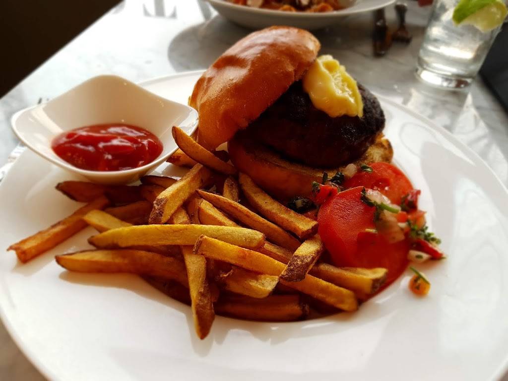 Aviator Danforth | restaurant | 1458 Danforth Ave, Toronto, ON M4J 1N4, Canada | 6473482680 OR +1 647-348-2680