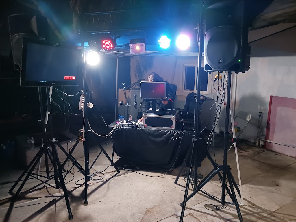 TACOKEYS-DJFIESTAS | restaurant | 10455 Bryan St, Riverside, CA 92505, USA | 9514006708 OR +1 951-400-6708