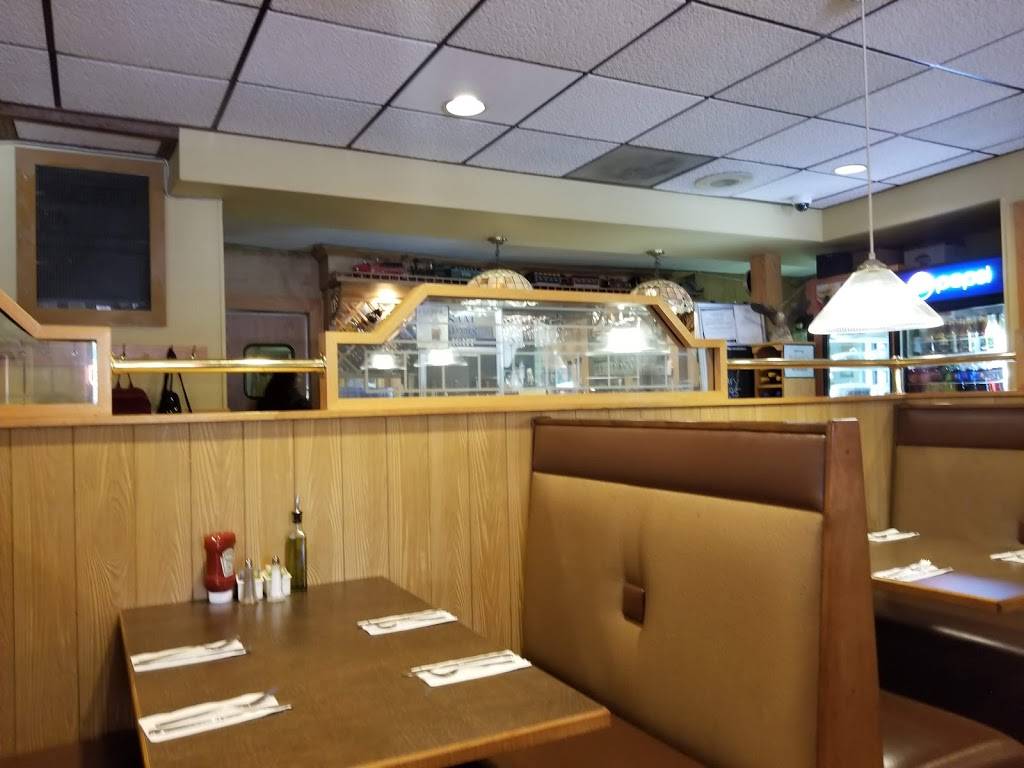 Schades | restaurant | 457 Main St, Highland Falls, NY 10928, USA | 8454462626 OR +1 845-446-2626