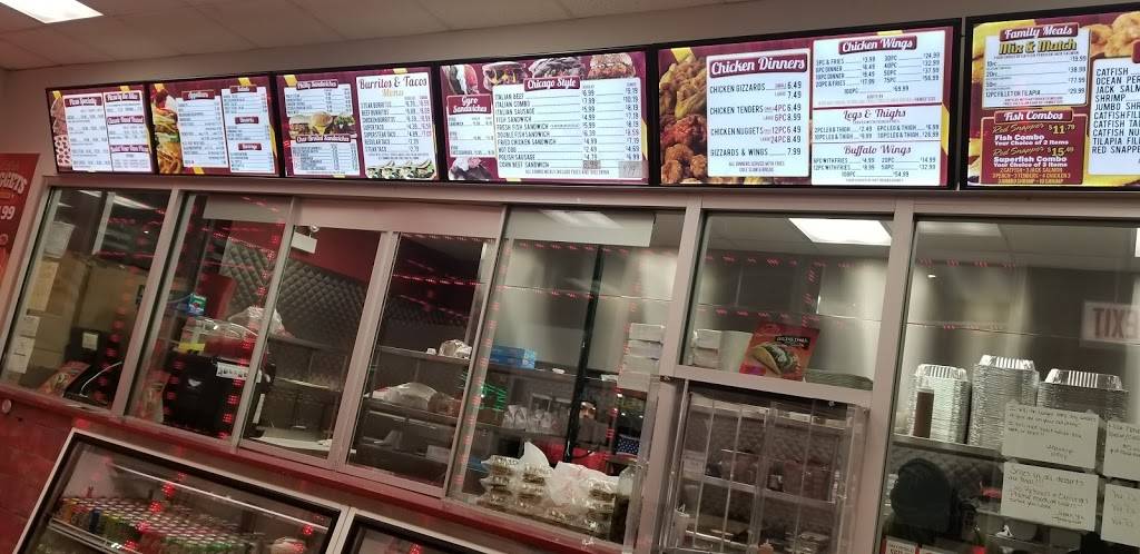 Red Snapper Fish Chicken & Pizza | restaurant | 5601 W Division St, Chicago, IL 60651, USA | 7732610166 OR +1 773-261-0166