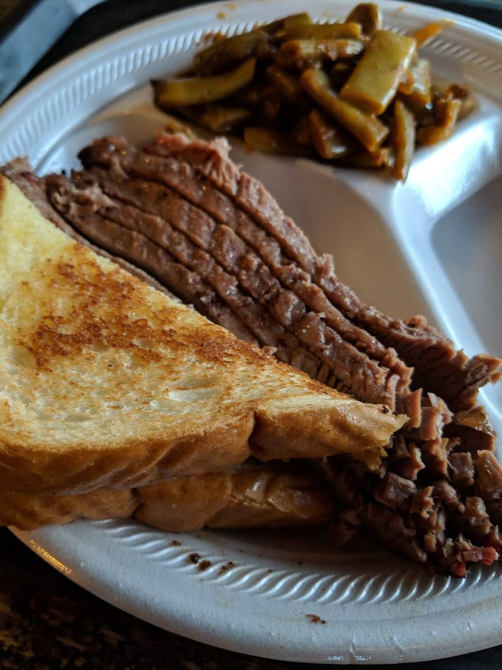 Red Barn BarBQue | restaurant | 4913 Colleyville Blvd, Colleyville, TX 76034, USA | 8177884553 OR +1 817-788-4553