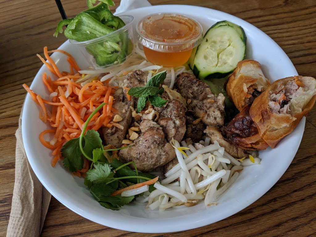 Bun Mee | restaurant | 2015 Fillmore St, San Francisco, CA 94115, USA | 4158007696 OR +1 415-800-7696