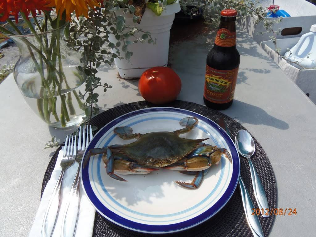 Coveside Crabs | restaurant | 7656 Old Battle Grove Rd, Dundalk, MD 21222, USA | 4104774709 OR +1 410-477-4709