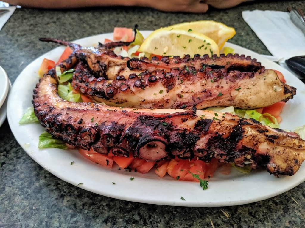 Causway diner | restaurant | MA-133, Gloucester, MA 01930, USA | 9782815256 OR +1 978-281-5256