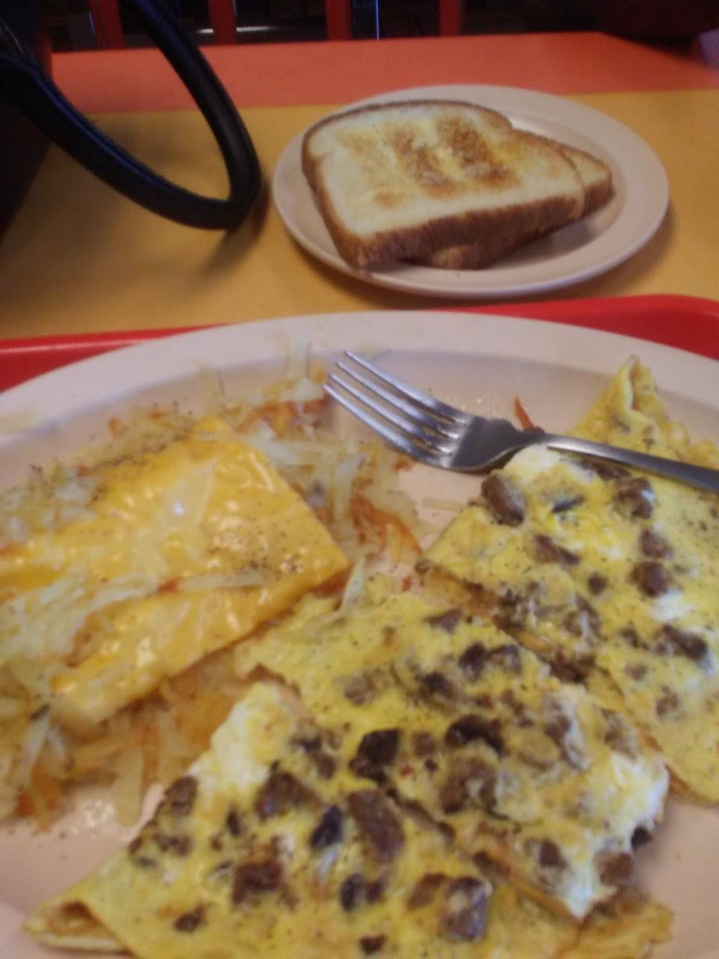 Maywood Express | restaurant | 2 S 5th Ave, Maywood, IL 60153, USA | 7086811194 OR +1 708-681-1194