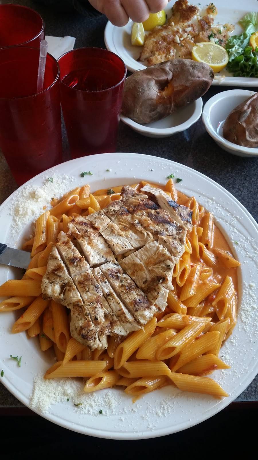 Airmont Diner | restaurant | 210 NY-59, Suffern, NY 10901, USA | 8453680020 OR +1 845-368-0020