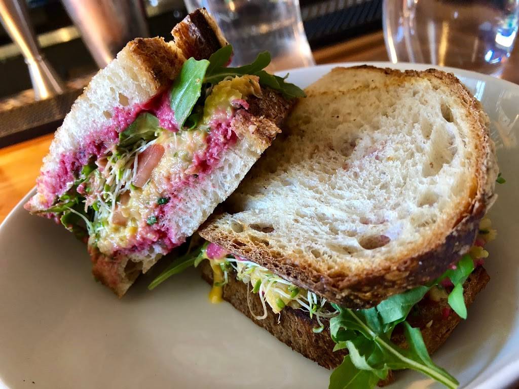 Shoals | restaurant | 2614 Elm St STE# 110, Dallas, TX 75226, USA | 4696770176 OR +1 469-677-0176