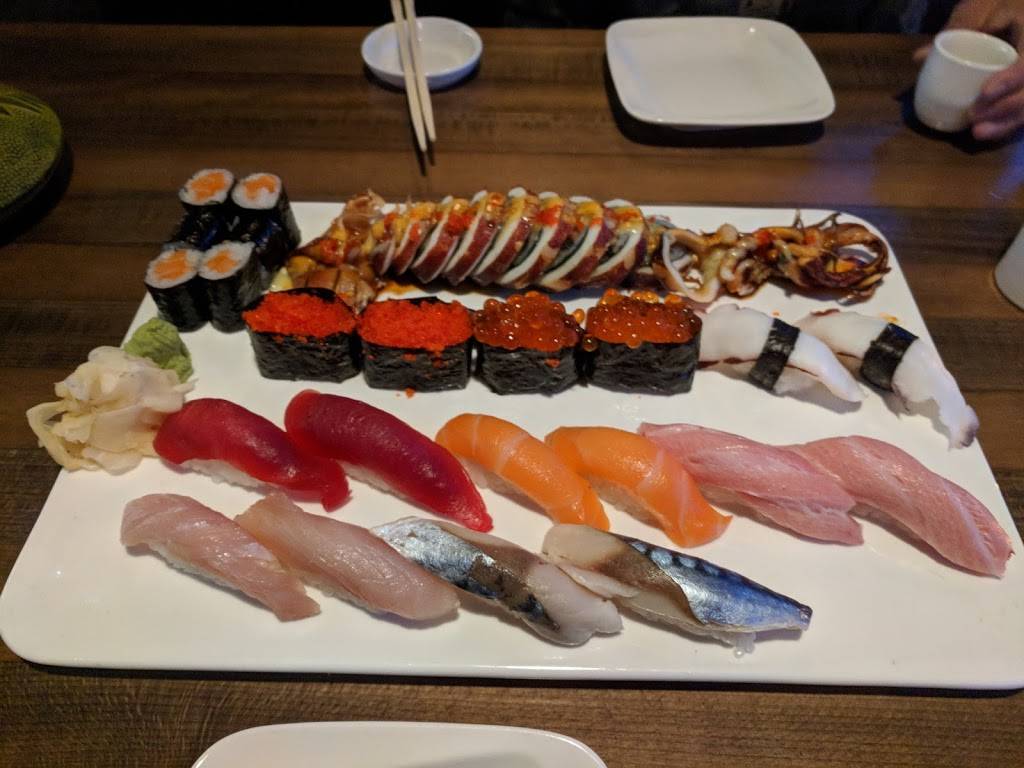 Miyabi Sushi & Asian Bistro | restaurant | 400 Water St #100, Excelsior, MN 55331, USA | 9528554000 OR +1 952-855-4000