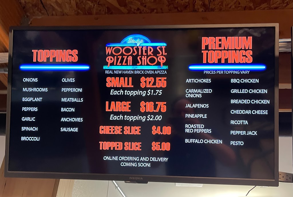 Randys Wooster Street Pizza | restaurant | 1400 Park St, Hartford, CT 06106, USA | 8604706071 OR +1 860-470-6071