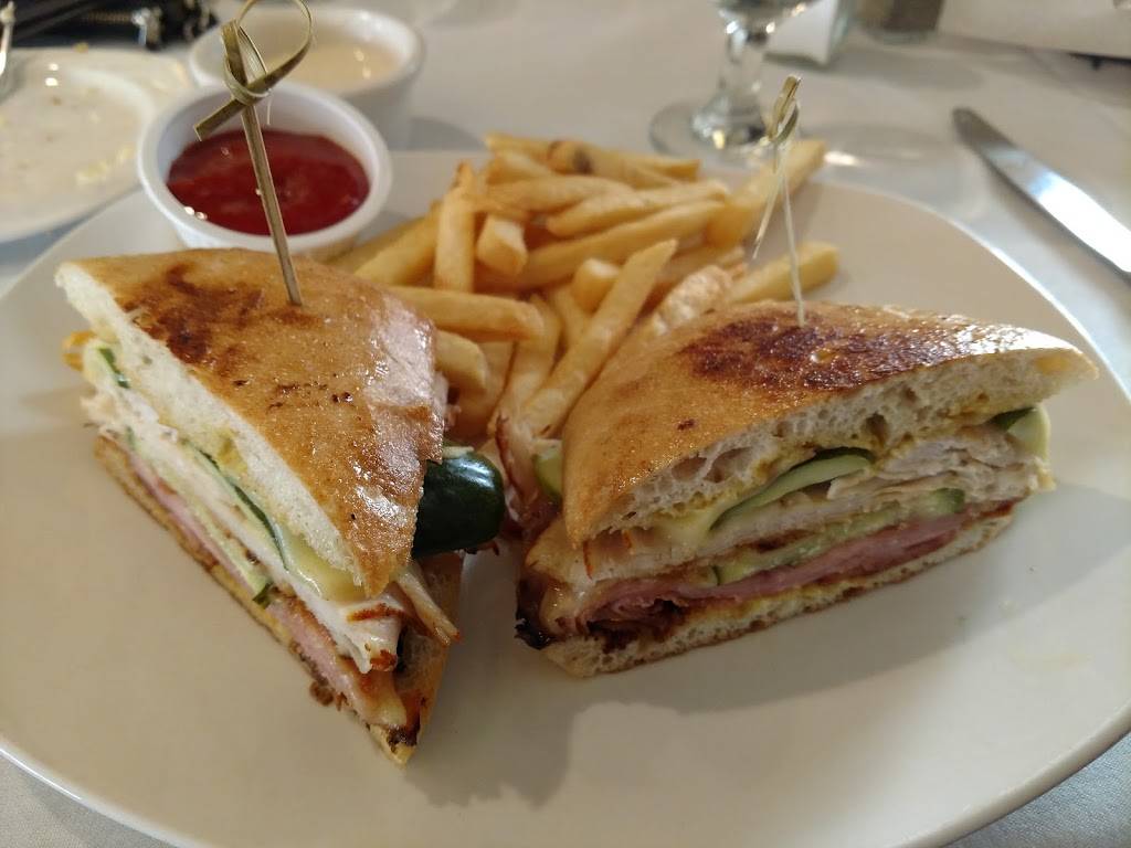 Jonathans | restaurant | 2499 Jericho Turnpike, New Hyde Park, NY 11040, USA | 5167427300 OR +1 516-742-7300