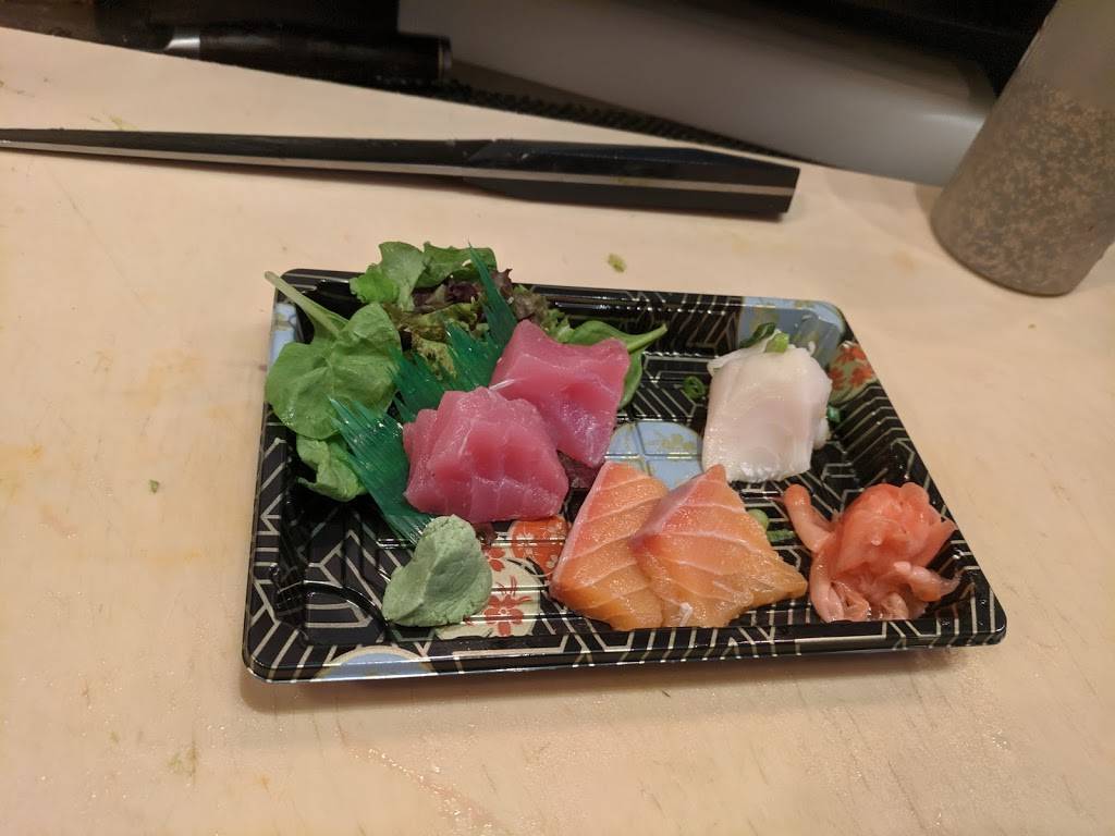 Iron Sushi | restaurant | 9030 SW 72nd Pl, Miami, FL 33156, USA | 3056701120 OR +1 305-670-1120