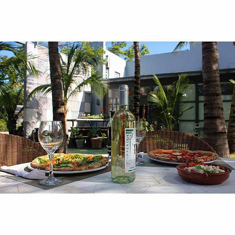 IRONSIDE KITCHEN PIZZA & COFFEE CO | restaurant | 7580 NE 4th Ct, Miami, FL 33138, USA | 3055315055 OR +1 305-531-5055