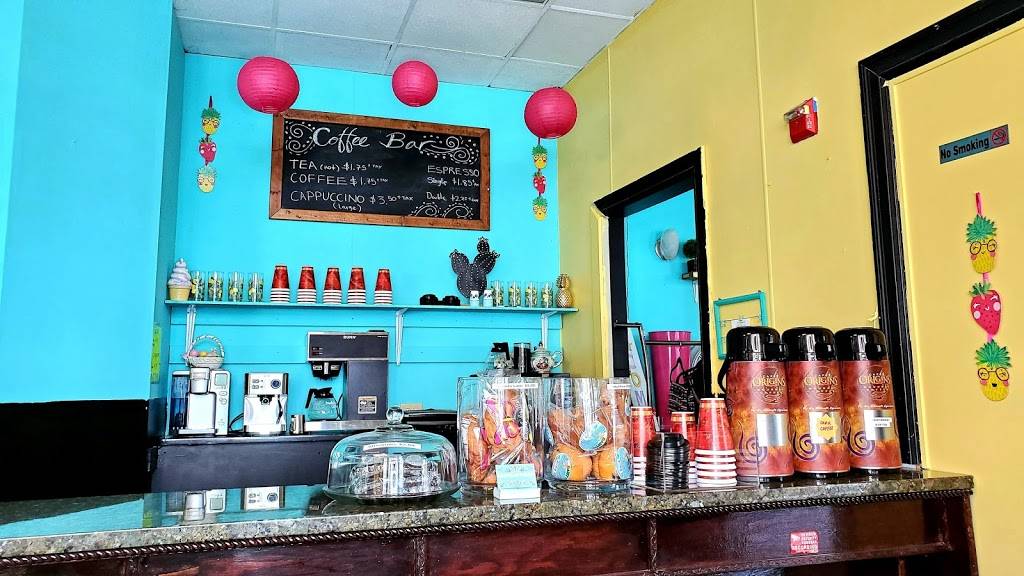 Castillo Place | meal takeaway | 140 S Main St, Phillipsburg, NJ 08865, USA | 9083873849 OR +1 908-387-3849