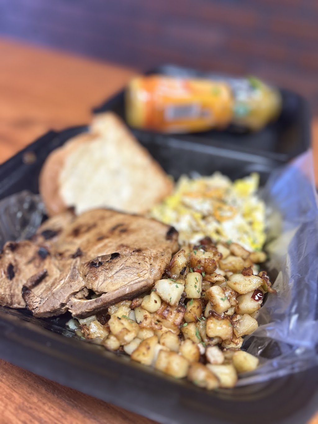 Milokan Restaurant | restaurant | 3751 S Military Trail, Lake Worth, FL 33463, USA | 5618093940 OR +1 561-809-3940