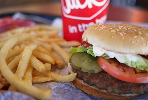 Jack in the Box | restaurant | 1641 Trancas St, Napa, CA 94558, USA | 7072527015 OR +1 707-252-7015