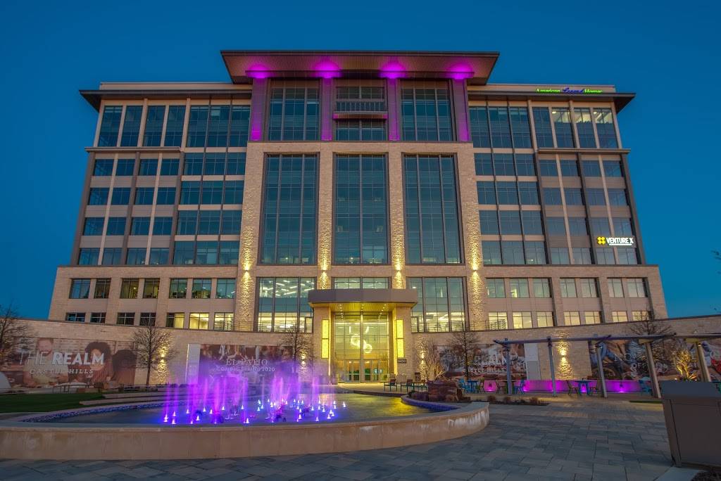 The Realm Castle Hills | restaurant | 4400 TX-121, Lewisville, TX 75056, USA | 9724106600 OR +1 972-410-6600