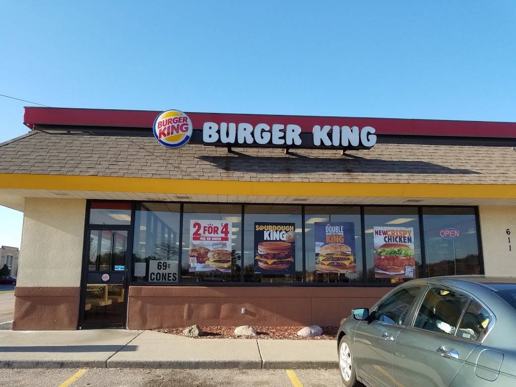 Burger King | restaurant | 611 N Frontage Rd, Wisconsin Dells, WI 53965, USA | 6082535141 OR +1 608-253-5141