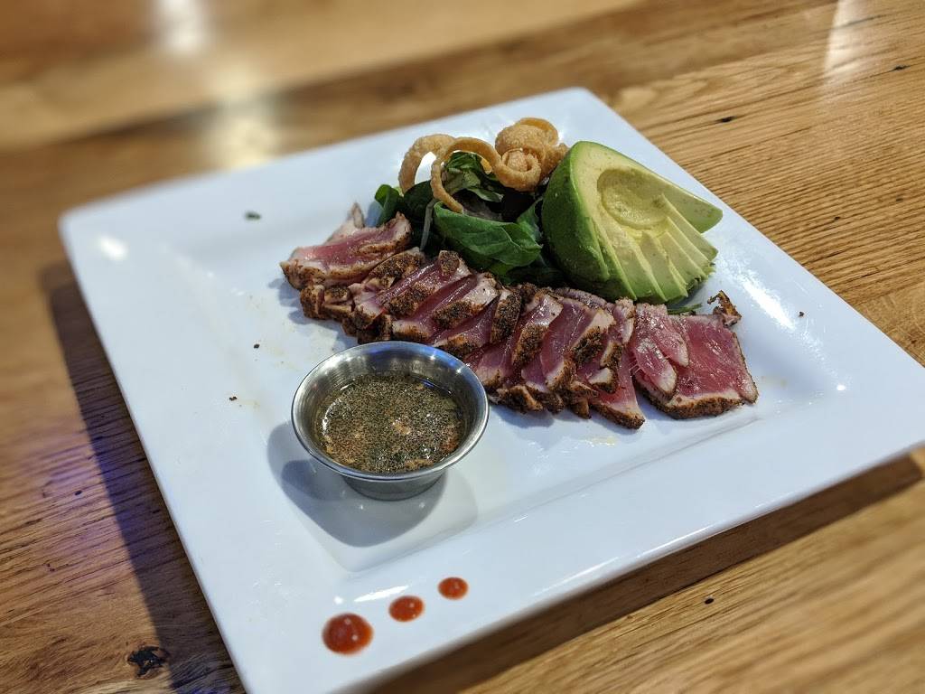 WaterWorks Bar & Grill | restaurant | 111 W Fortune St, Tampa, FL 33602, USA | 8132231351 OR +1 813-223-1351